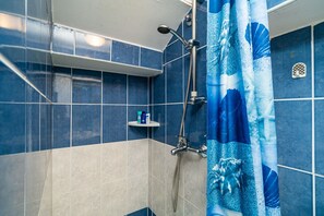 Haartrockner, Handtücher