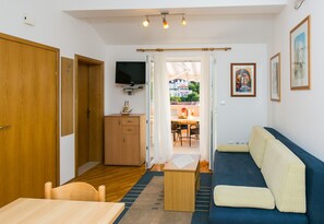 Apartamento conforto, 1 quarto, sacada, vista para o jardim | Vista para o jardim
