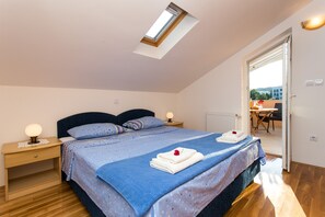 Comfort Apartment, 1 Bedroom, Balcony, Garden View