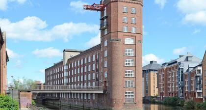 Riverside Studios
