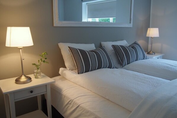 Suite, 2 Schlafzimmer | Verdunkelungsvorhänge, kostenlose Babybetten, kostenloses WLAN