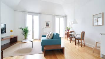 Departamento Deluxe, 1 habitación, balcón (Good Memories Lodge 6) | Sala de estar | Televisión de pantalla plana