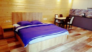 1 bedroom, WiFi, bed sheets, wheelchair access