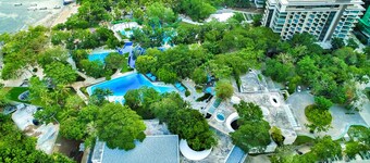 Tambuli Seaside Resort and Spa