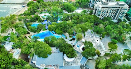 Tambuli Seaside Resort and Spa
