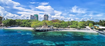 Tambuli Seaside Resort and Spa