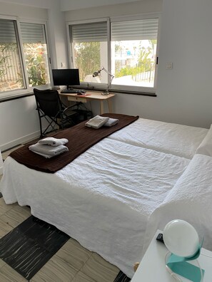 5 chambres, fer et planche Ă repasser, Wi-Fi, literie fournie