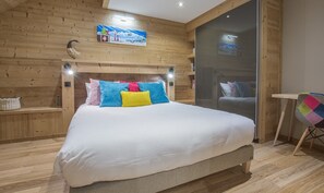 4 Schlafzimmer, Bügeleisen/Bügelbrett, Reisekinderbett, kostenloses WLAN