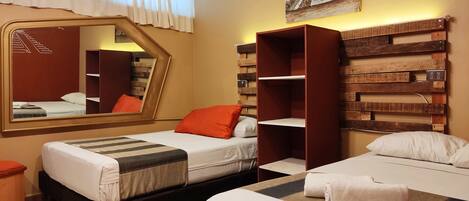 Sistema de insonorización, wifi gratis y acceso para silla de ruedas