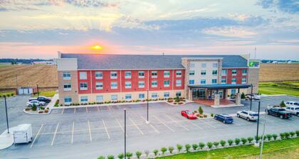 Holiday Inn Express & Suites Remington by IHG