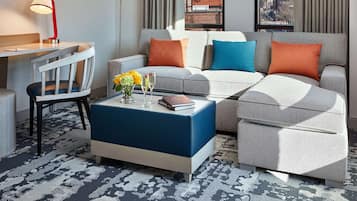Egyptian cotton sheets, premium bedding, down duvets, in-room safe
