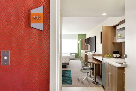 Home2 Suites by Hilton Scottsdale Salt River - Image 42