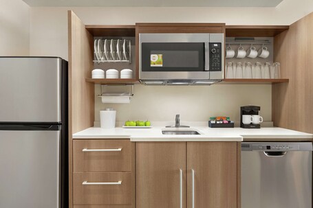 Home2 Suites by Hilton Scottsdale Salt River - Image 11
