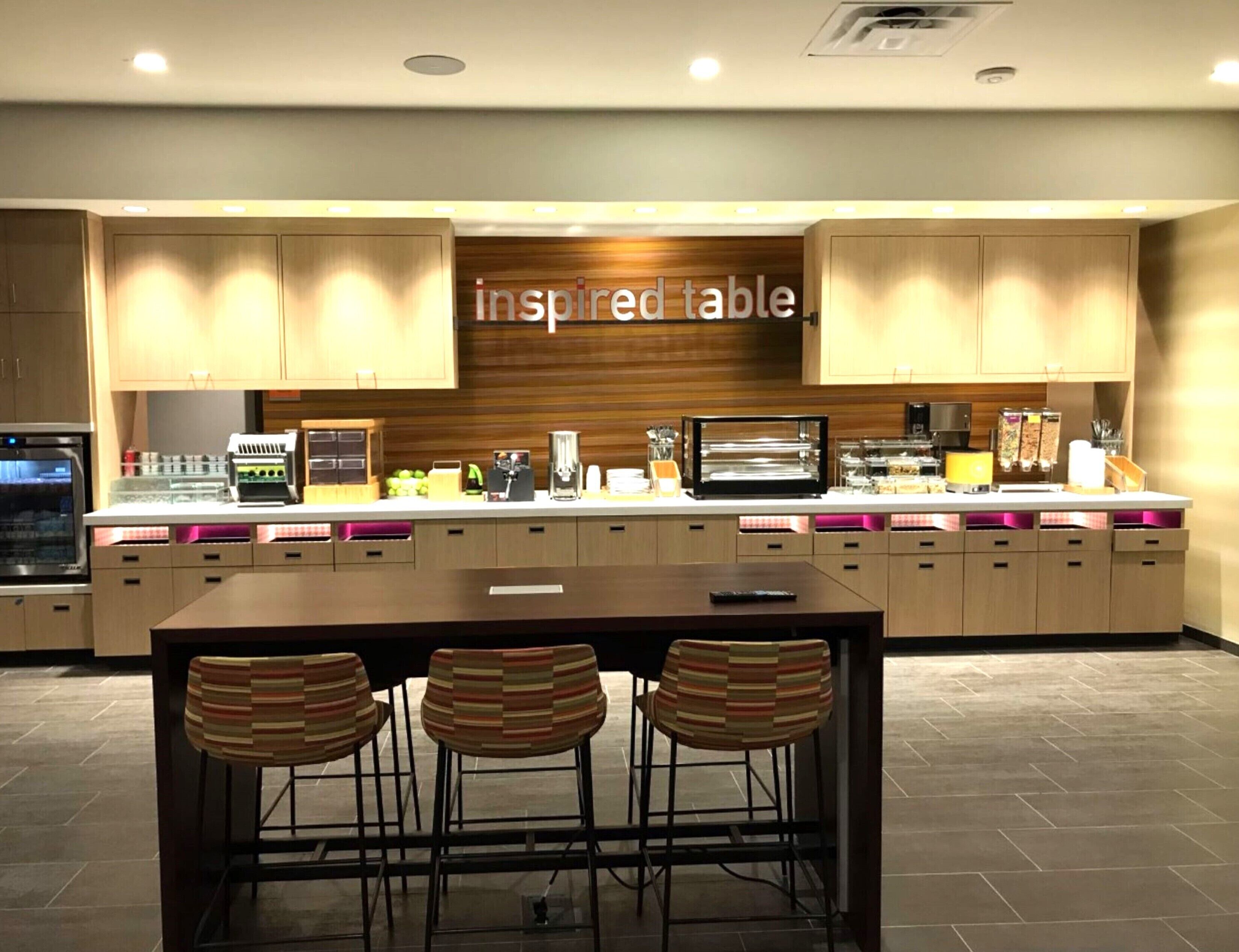 Desayuno buffet incluido todos los días 