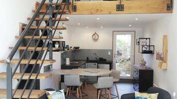 Televisión, tenis de mesa y libros