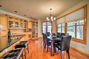 Dining - Pagosa Springs Home w/ Patio, Grill & Hot Tub! (Pagosa Springs)