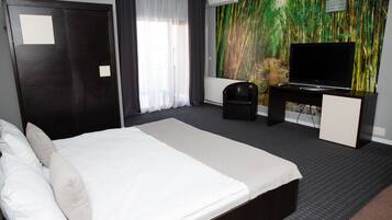 6 bedrooms, free WiFi