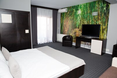 Suite Room for 4 people