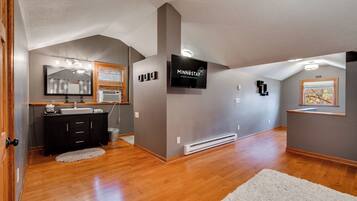 House (3 Bedrooms) | Property amenity