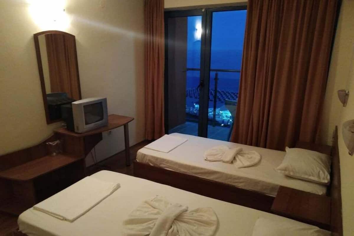Standard Twin Room, Sea View