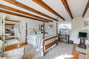 4 Schlafzimmer, Bügeleisen/Bügelbrett, Internetzugang, Bettwäsche