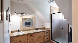 Ferienhütte, 3 Schlafzimmer | Badezimmer | Duschwanne, Handtücher