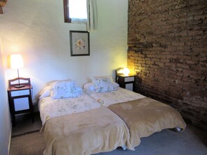 1 chambre, accès à Internet, literie fournie