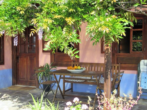 Casa el Alpendre de Ayala