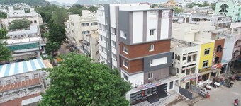 Hotel Sri Ram Grand