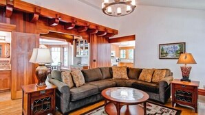 Cabin | Living room | Flat-screen TV, fireplace, DVD player - Scenic Wonder Ahwahnichi Lodge 3 Bedroom (Yosemite National Park)