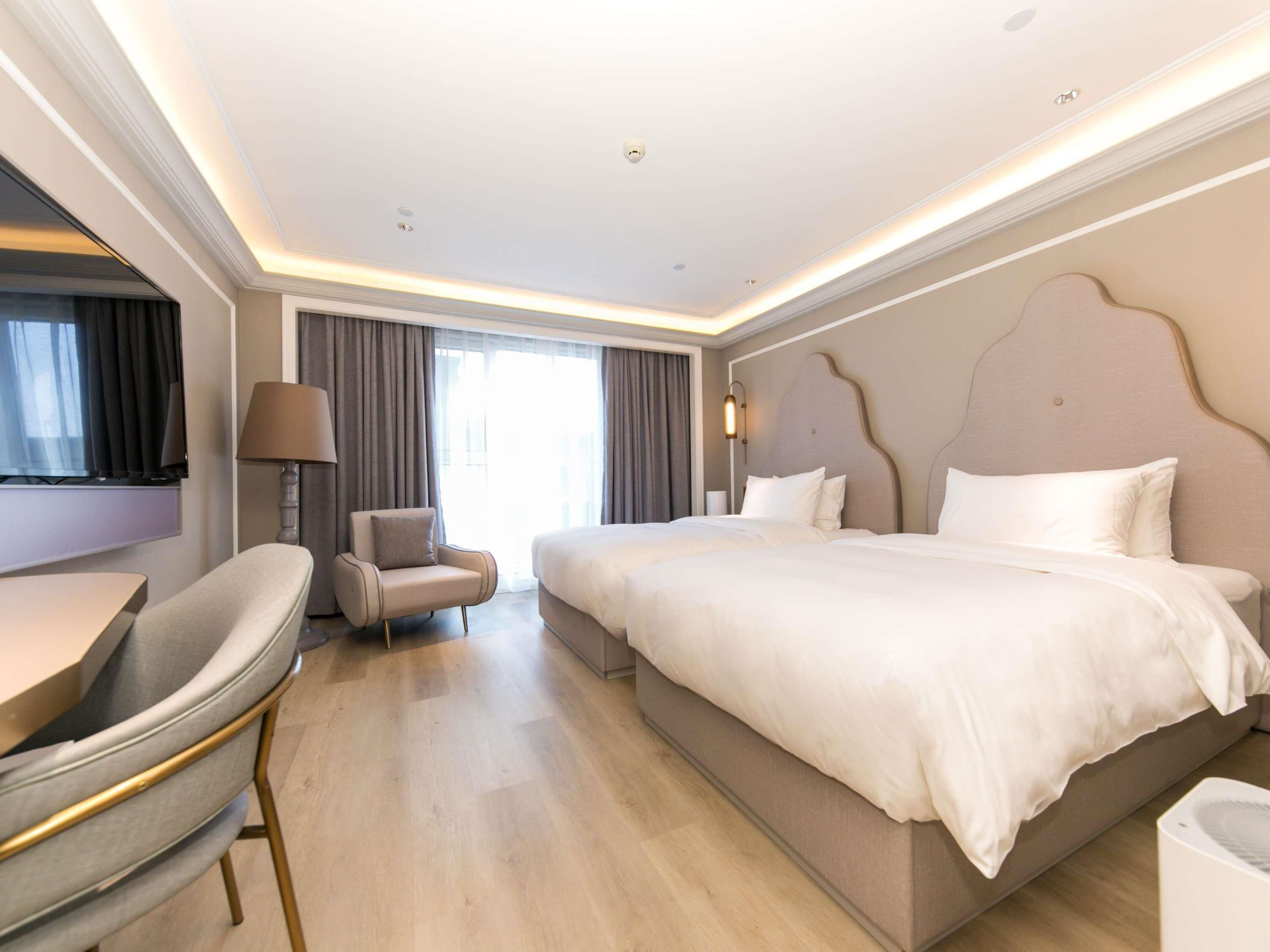 迷你吧、客房内保险箱