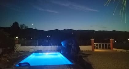 2 bedrooms in a pullhouse and jacuzzi