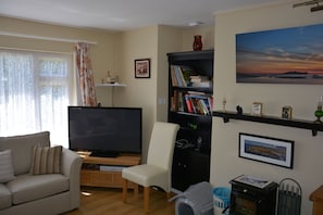 Televisie en een open haard