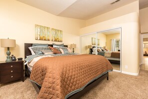 Room - Palm Desert Luxury VIP Home w/Pool (Palm Desert)