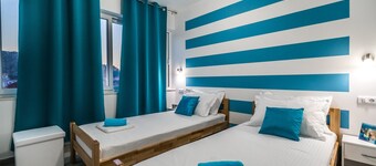 Apartments Sunshine Home - Twin Room (Blue)