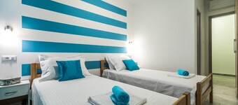 Apartments Sunshine Home - Twin Room (Blue)