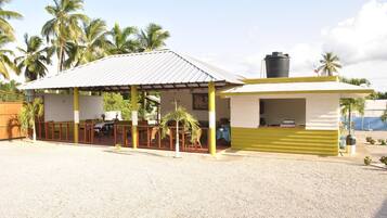 Daily local cuisine breakfast for a fee