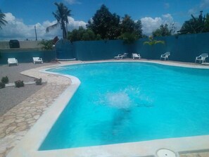 Piscine extérieure