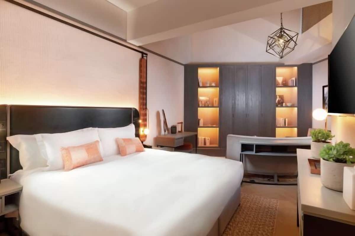 1 bilik tidur, peralatan tempat tidur hipoalergenik, bar mini