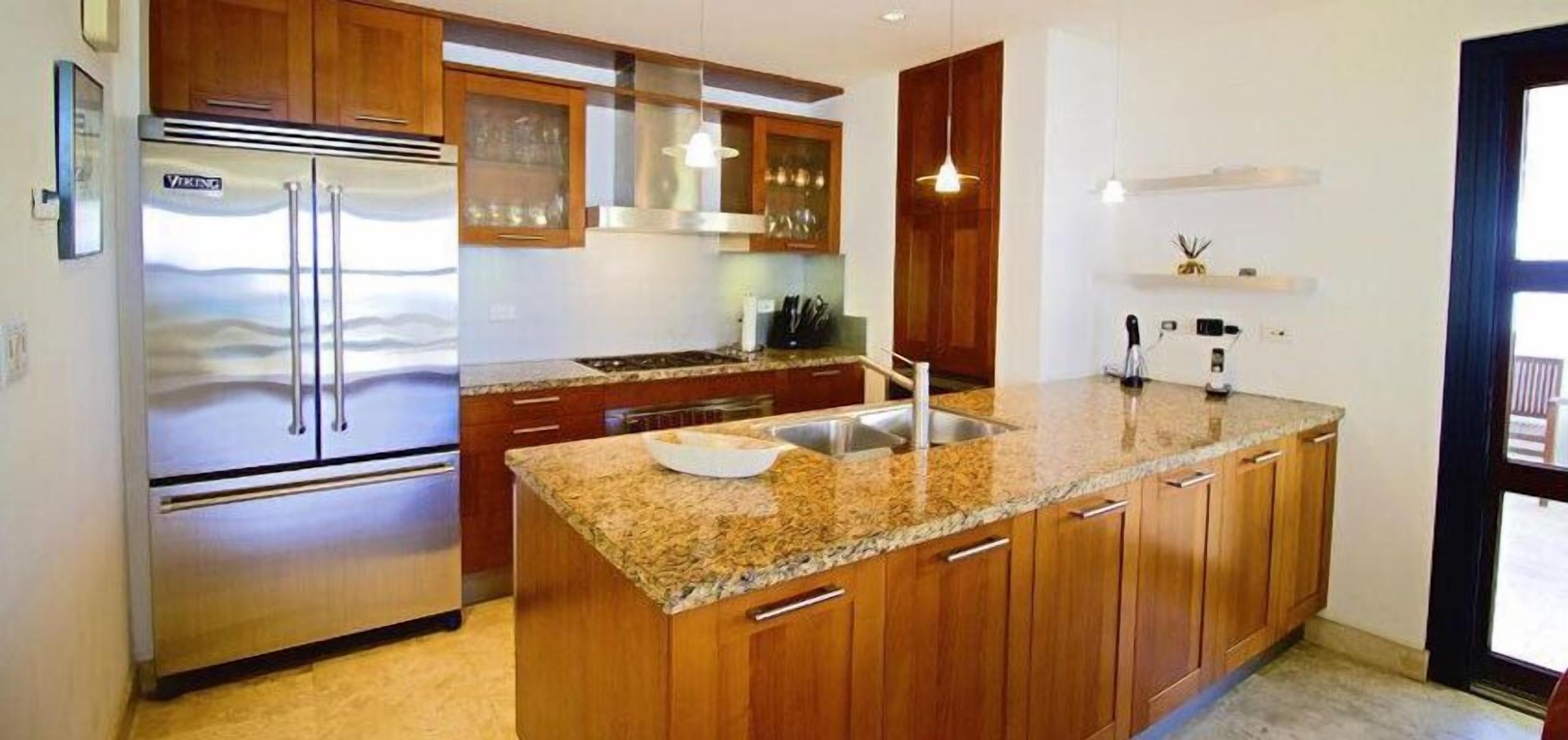 Stovetop, dishwasher, cookware/dishes/utensils