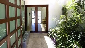 Unclassified image, 2 of 27, button - Villa Bahari (Lowlands)