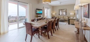 In-room dining - Condo Corfu (Lowlands)