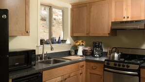 Unclassified image, 3 of 12, button - Scenic Wonders - Chinquapin 1 Bedroom (Yosemite National Park)