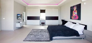 1 bedroom, free WiFi