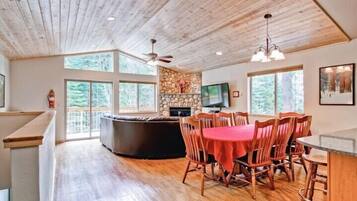 Cabin | In-room dining