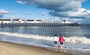 Beach - Riverside retreat over looking the stunning Waveney Valley - fishing & kayaking (Hoxne)