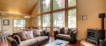 Scenic Wonders Dogwood Manor 3 Bedrooms