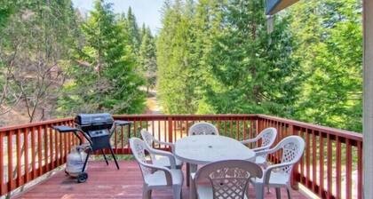 Scenic Wonders Hikers Hideaway 3 bedroom