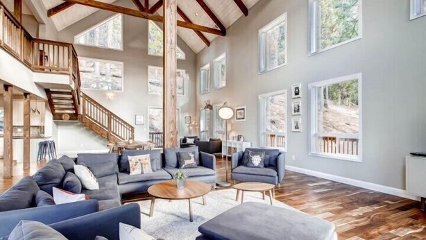 Unclassified image, 1 of 25, button - Scenic Wonders Kildrummy Lodge 3 Bedroom (Yosemite National Park)