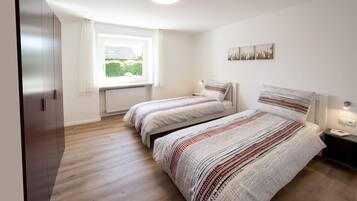 2 quartos, Wi-Fi de cortesia, roupa de cama